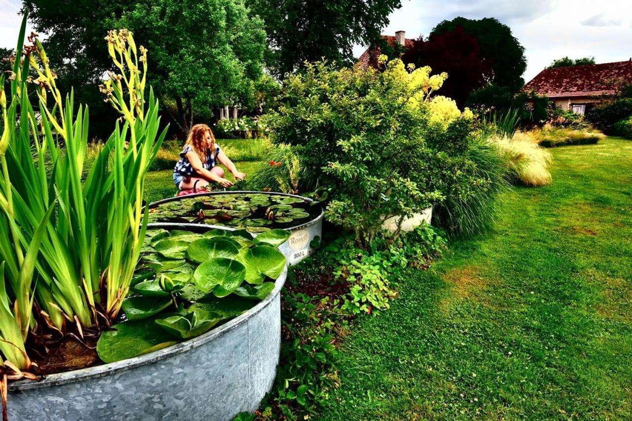 Les Jardins Des Soussilanges Bed & Breakfast Ceron ภายนอก รูปภาพ